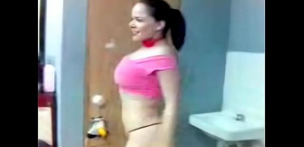  Hermosa chica mexicana bailando streptease parte 2